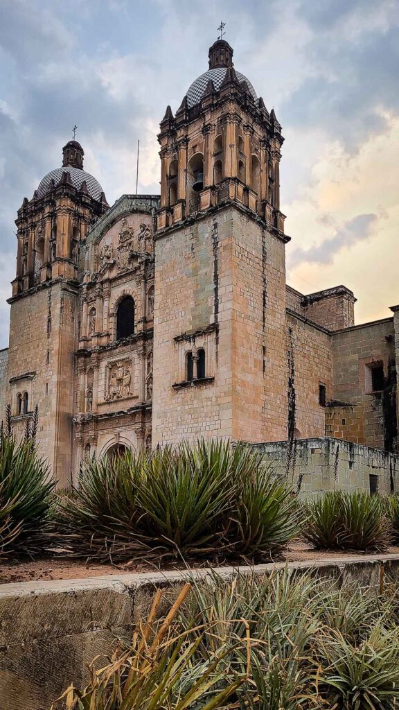 Templo de Santo Domingo de Guzmán in Oaxaca